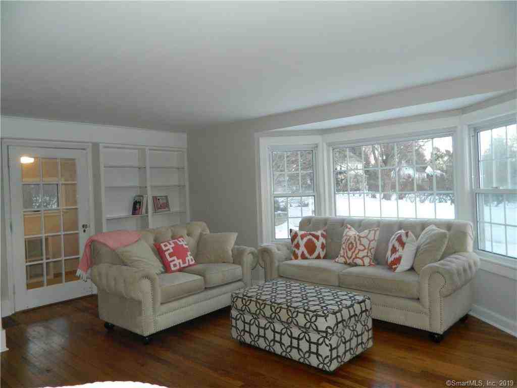 23 S Main St - Photo 3 of 17