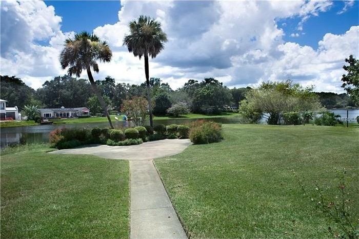 1520 Briercliff Dr - Photo 3 of 3