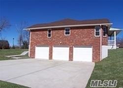 111 Mastro Rd - Photo 2 of 15