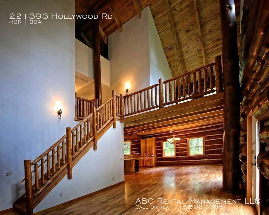 221393 Hollywood Rd - Photo 3 of 15