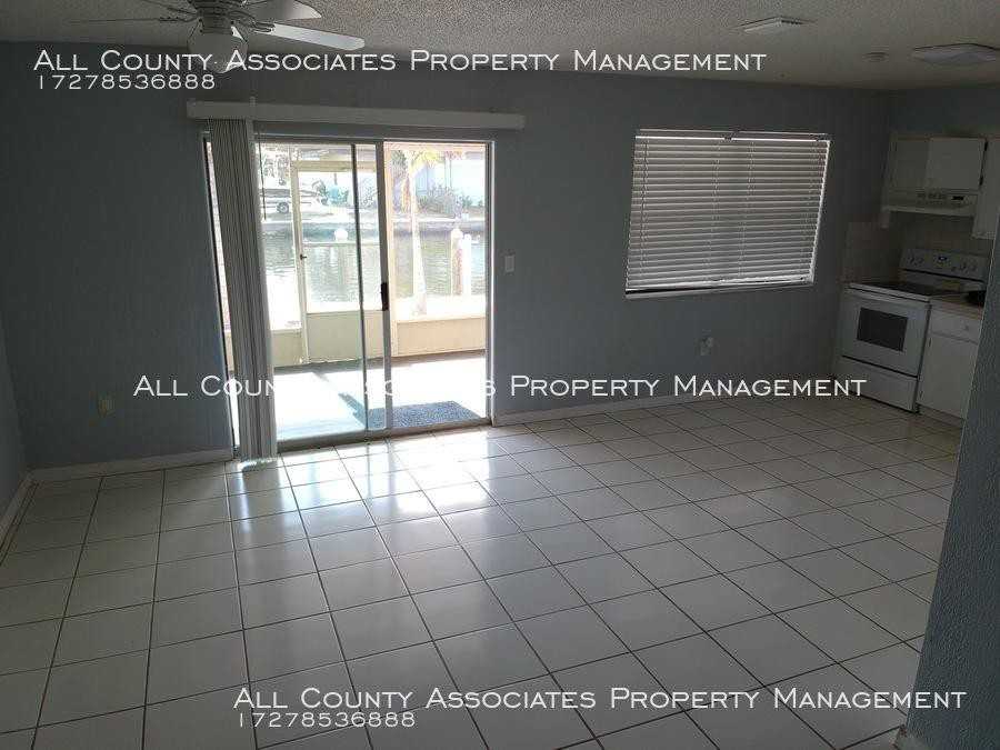 6428 Boatyard Dr - Photo 3 of 14