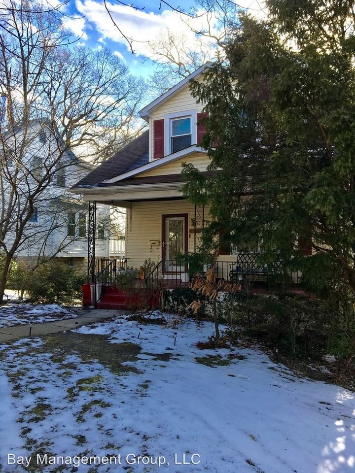 3209 Beverly Rd - Photo 2 of 24