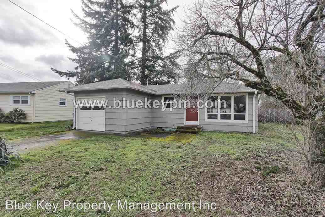 2200 Wintler Dr - Photo 2 of 9