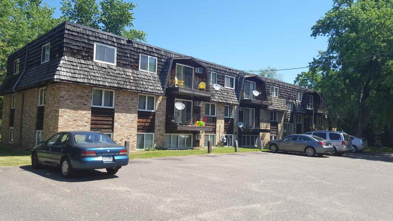 839 Northdale Blvd Nw - Photo 2 of 6