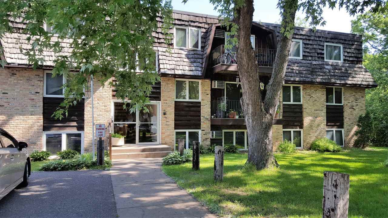 839 Northdale Blvd Nw - Photo 3 of 6