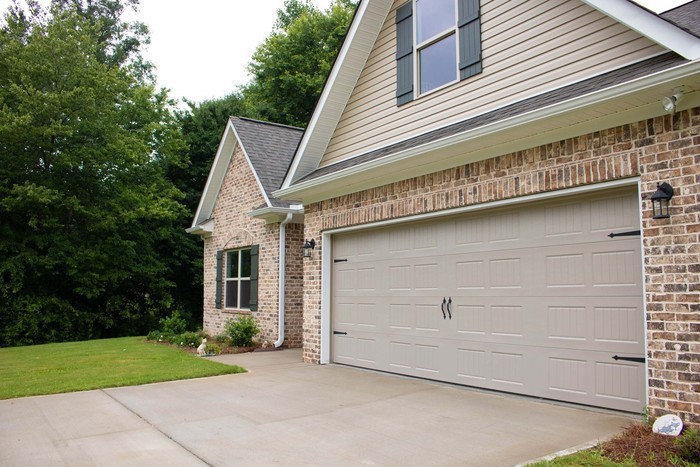 139 Magnolia Farms Dr - Photo 2 of 33