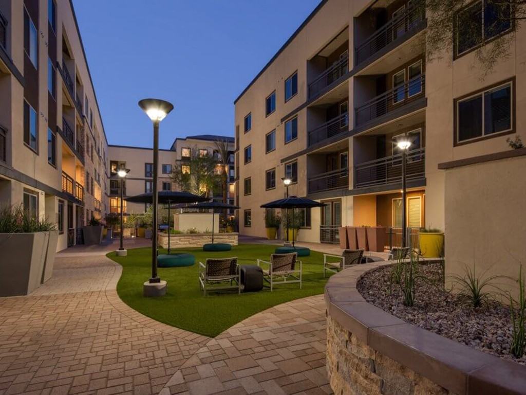 Peak 16 - Photo 2 of 18