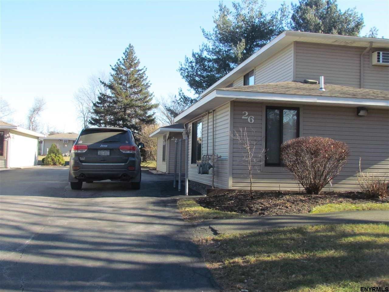 26 Donna Lynn Dr - Photo 2 of 24