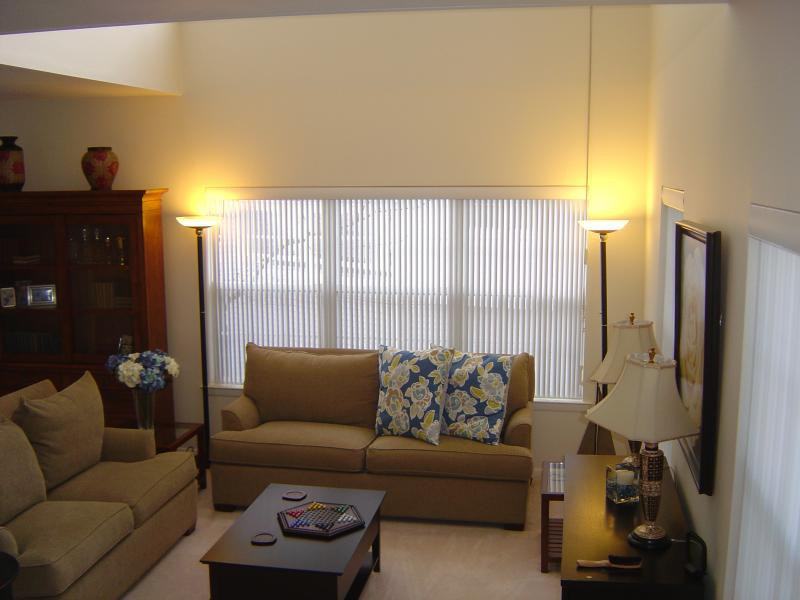 604 Cobblestone Way - Photo 2 of 11