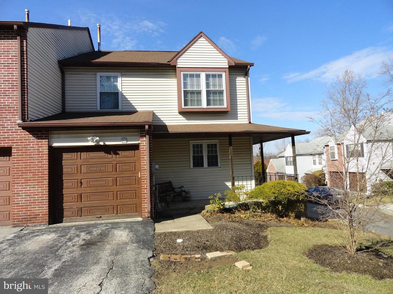 20 Holly Ct - Photo 3 of 50