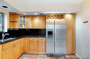 20429 Northeast 10th Court Road - Photo 2 of 4