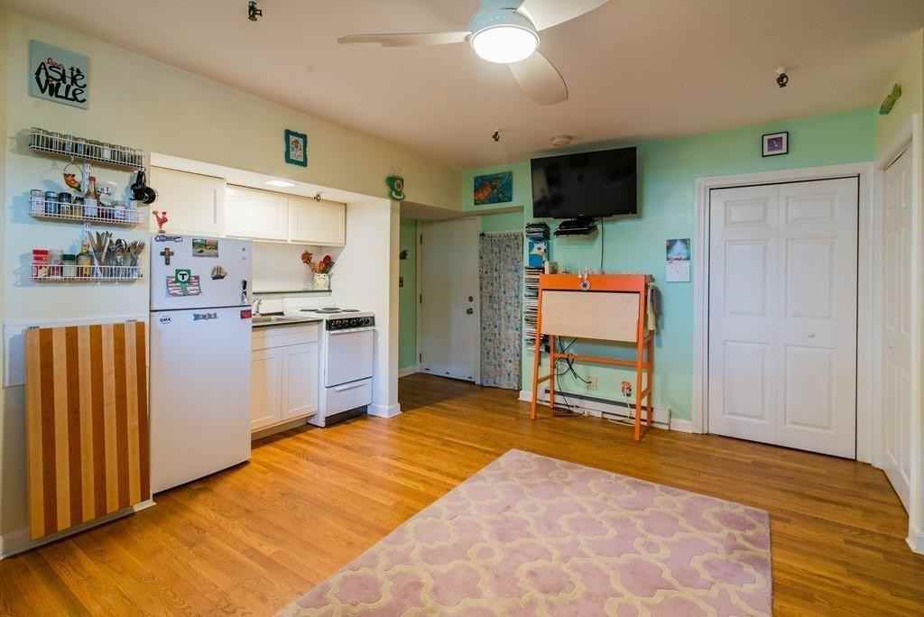 857 Beacon Street #B3 - Photo 2 of 8