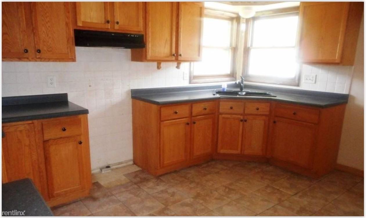 607 Bragg St - Photo 3 of 7