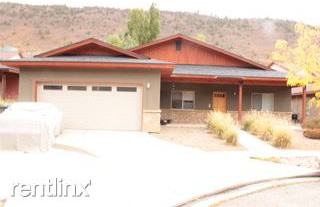 145 Pinnacle Pl - Photo 2 of 6