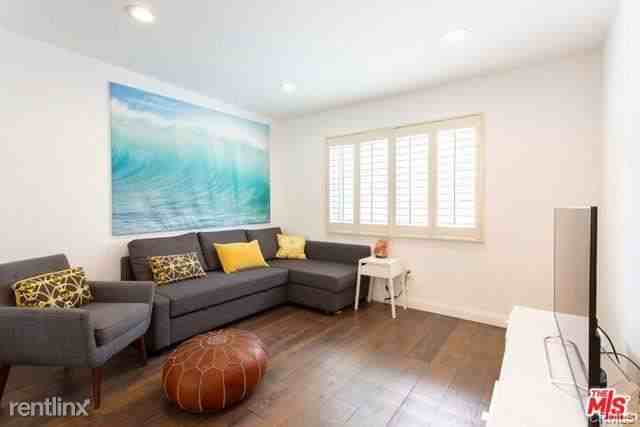 4305 Redwood Ave #6 - Photo 3 of 18