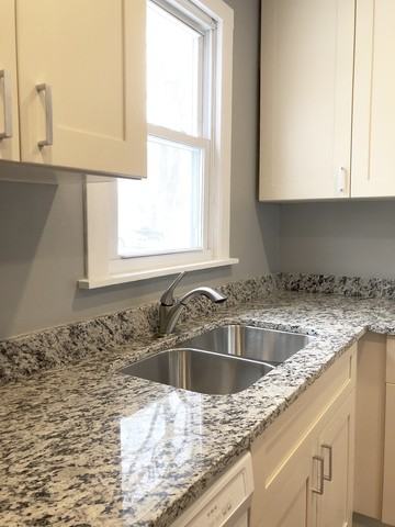 34660 Peterson Ave - Photo 3 of 35