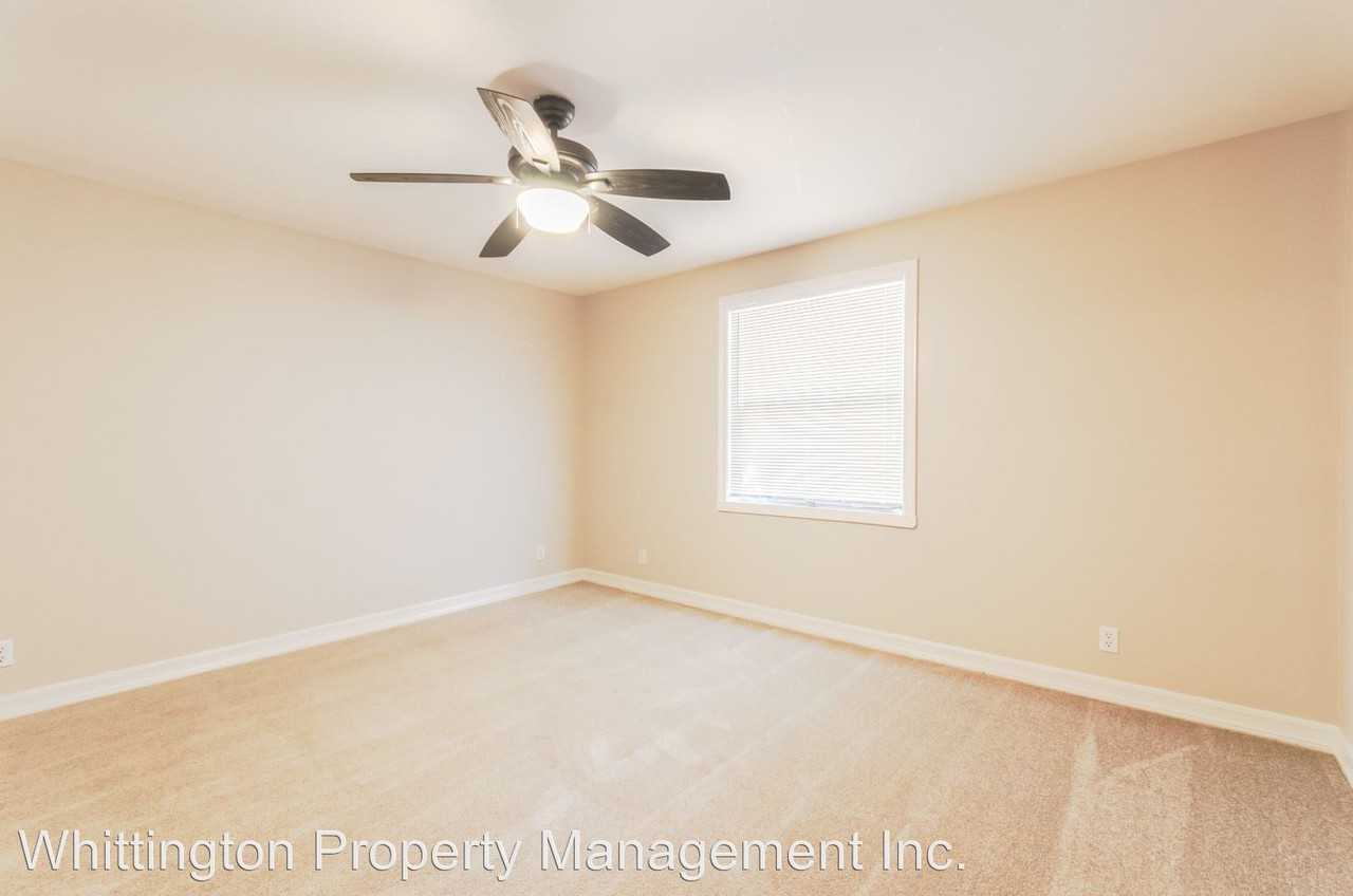 430-454 Olive Street - Photo 3 of 5