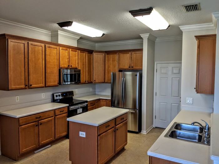 19023 Narimore Dr - Photo 2 of 11