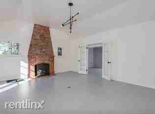 1641 Catalina St #1209 - Photo 2 of 4
