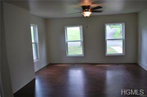 22 Dekay Rd - Photo 2 of 13