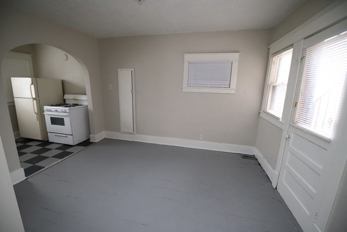 402 Marret Ave #3 - Photo 2 of 8