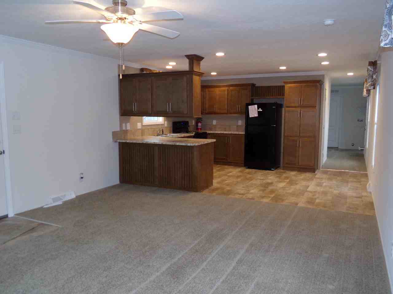 12 Badger Ct  Age Qualified No Rent till April - Photo 2 of 20