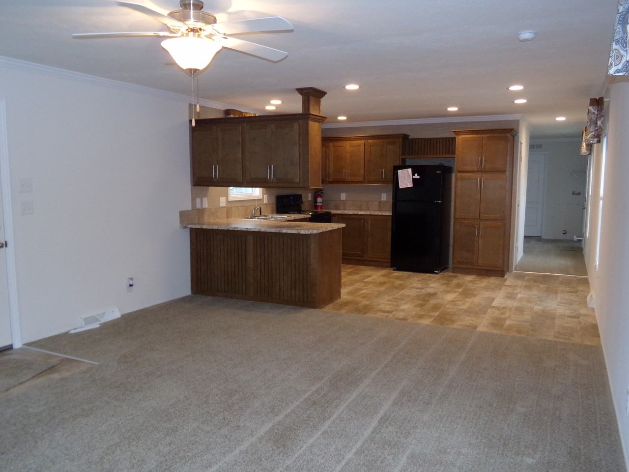 29 Beaver Ave Age Qualified No rent till April - Photo 2 of 20