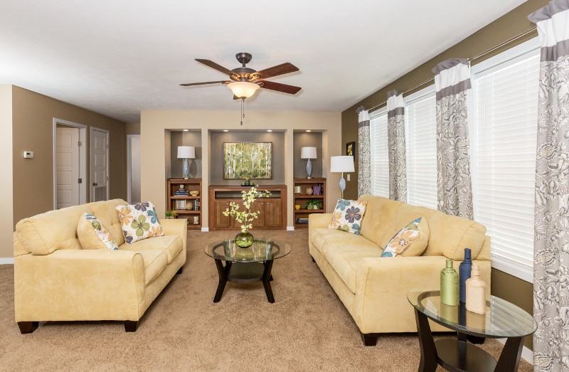 1095 Lakewood Rd - 55+ Age Qualified Community - Photo 2 of 24