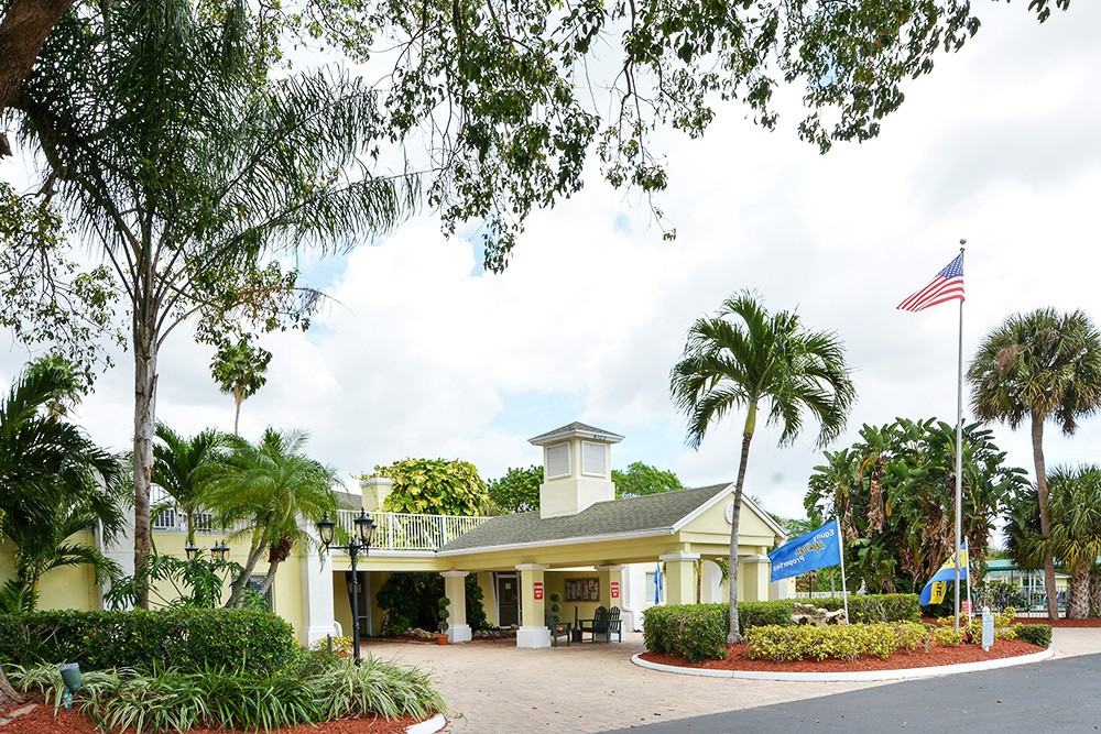 6325 Northwest 28th Lane - Photo 3 of 18