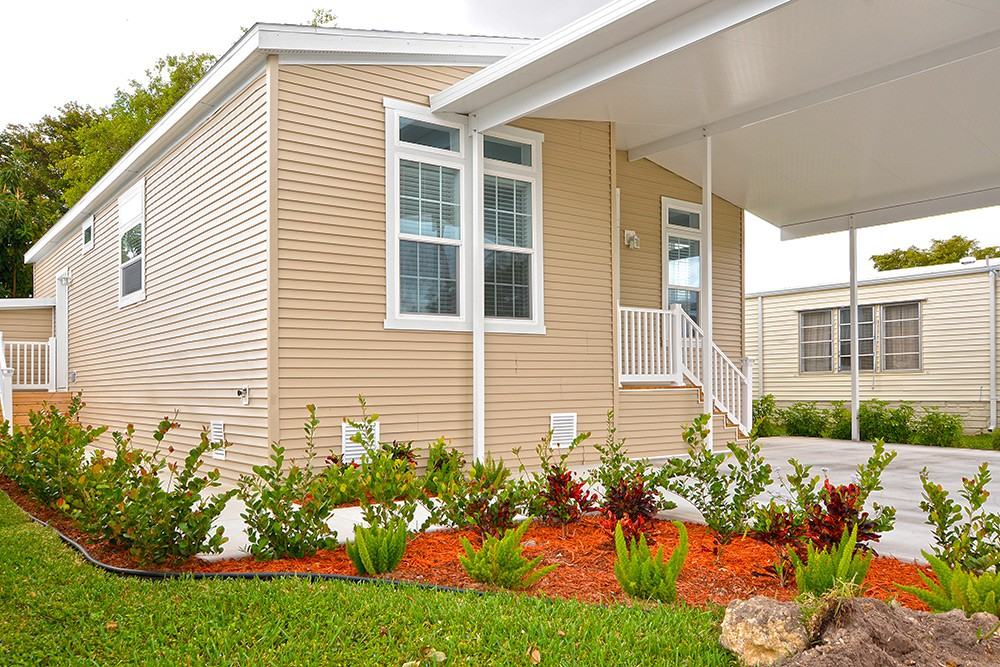 6325 Northwest 28th Lane - Photo 5 of 18