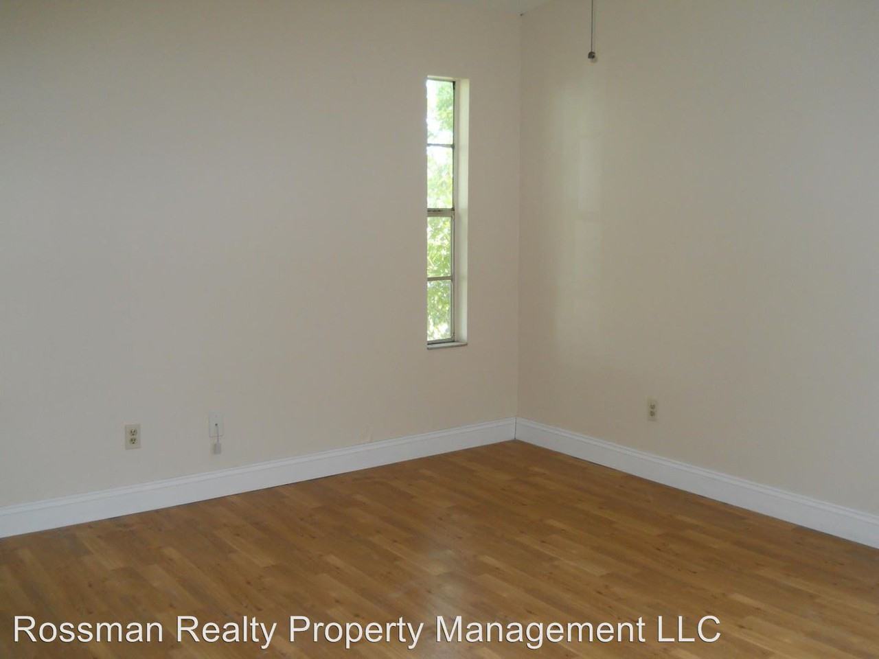 639 NE Juanita Pl - Photo 2 of 15