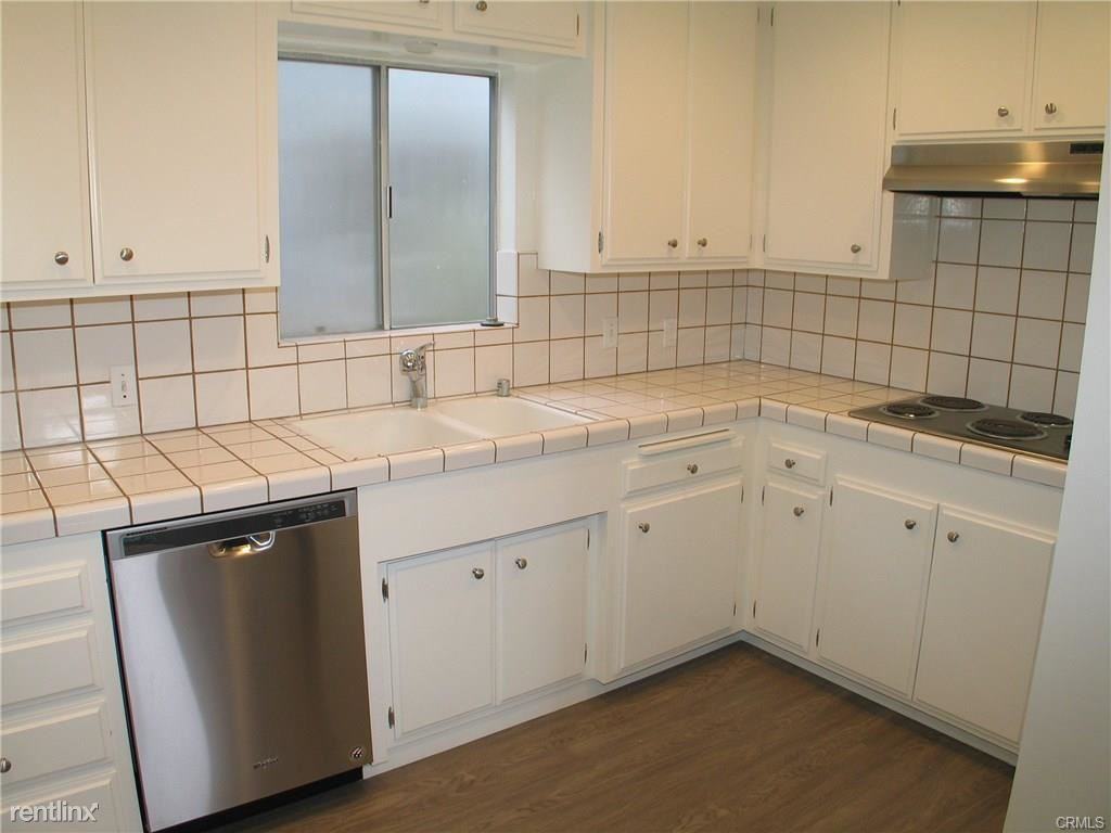 112 Pearl Ave - Photo 3 of 18