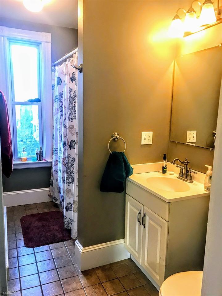 121 Richdale Ave - Photo 3 of 18