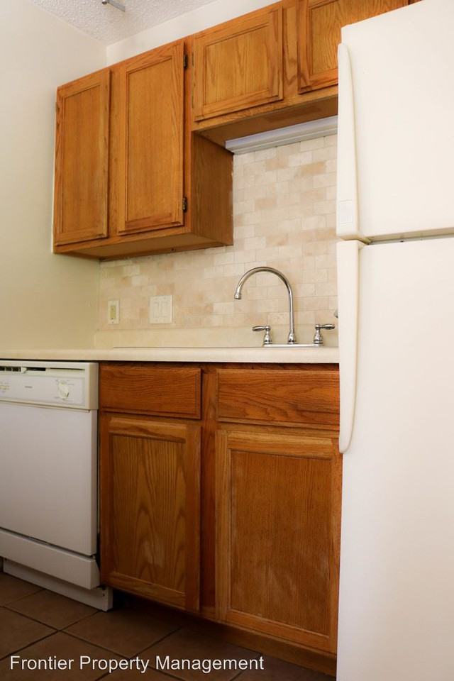 701 Dondee Dr. - Photo 2 of 5