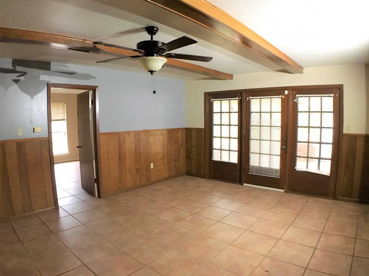 1185 Bayou Paul Ln, Saint Gabriel, LA 70776 3 Bedroom House for 1,250