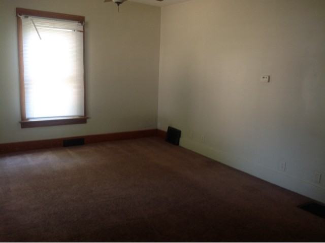 4903 Leighton Ave - Photo 3 of 10