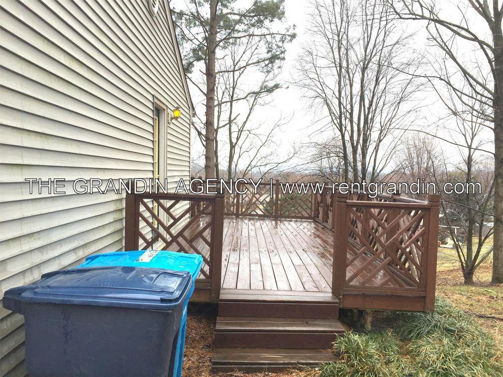 3302 Ridgerun Dr NE - Photo 3 of 33