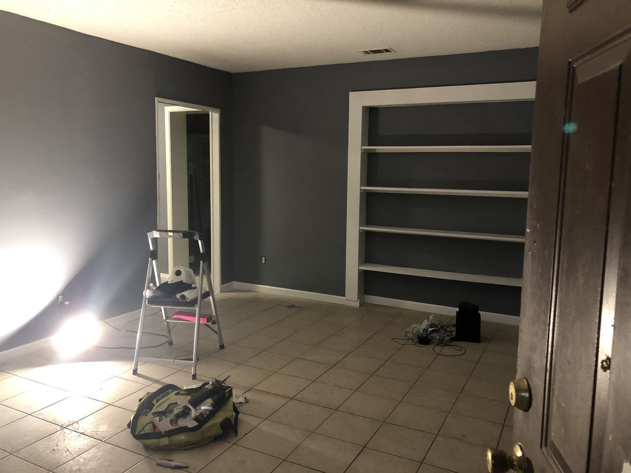 813 E Montclair Rd - Photo 3 of 6