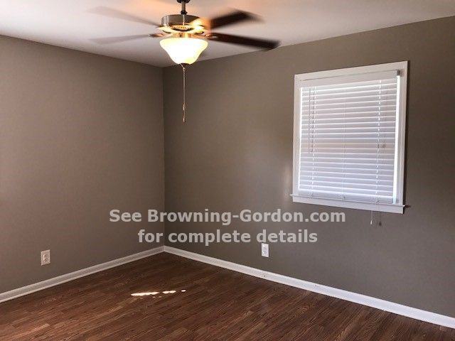 8087 Esterbrook Dr - Photo 2 of 10