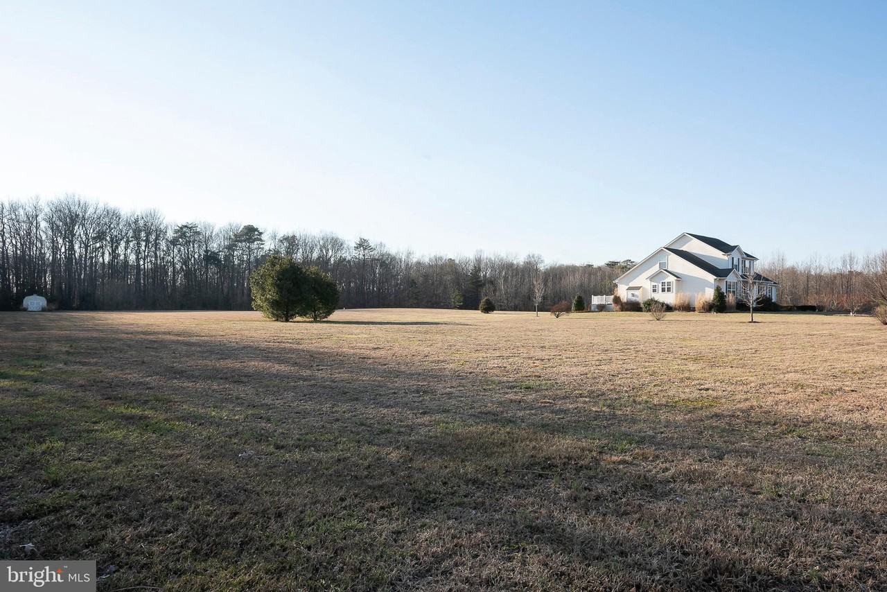 16887 Heritage Hills Ln - Photo 3 of 32