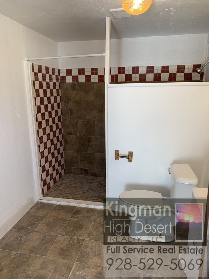 628 Egar Road - Photo 2 of 10