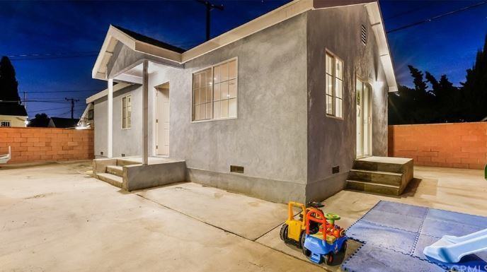 15328 Gerkin Ave - Photo 3 of 11