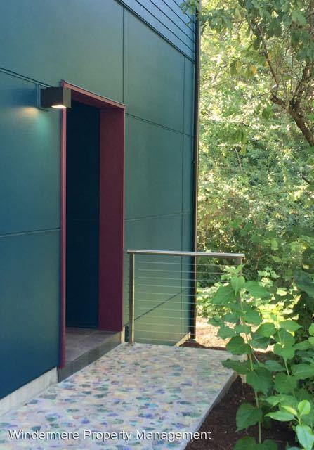 10549 Falk Rd NE - Photo 2 of 17