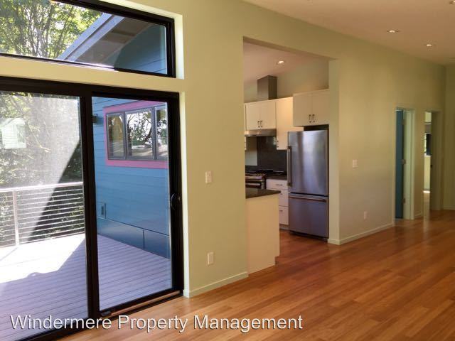 10549 Falk Rd NE - Photo 3 of 17