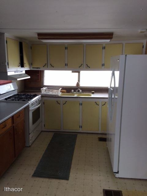 133 Bossard Rd - Photo 3 of 5