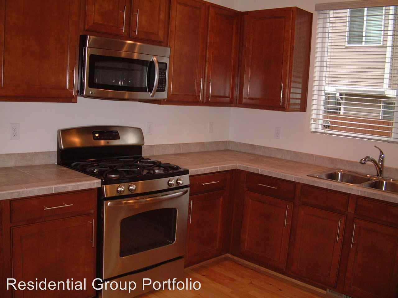 417 125th Pl SE - Photo 2 of 15