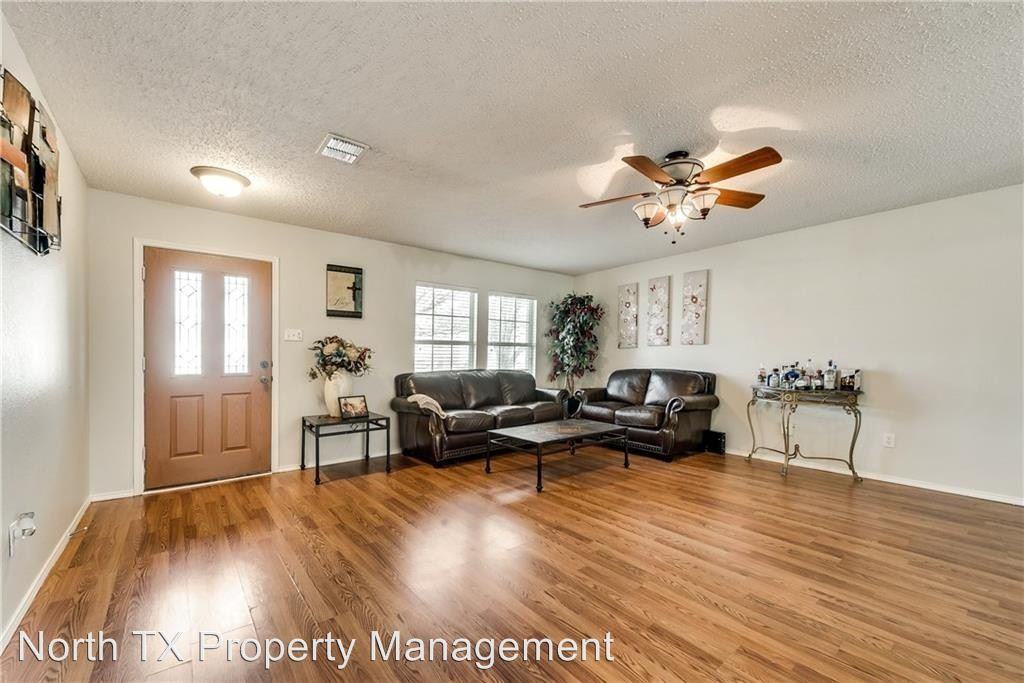 4017 Thoroughbred Trail - Photo 3 of 21