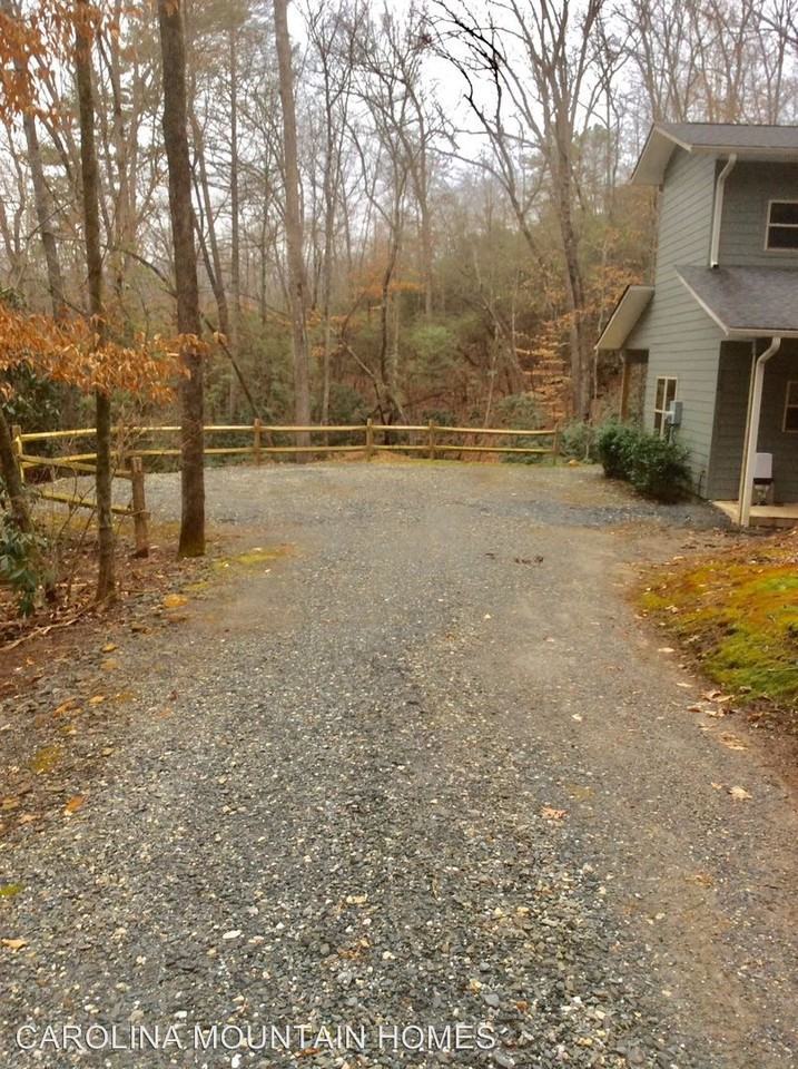 173 Gardenia Ct - Photo 2 of 18