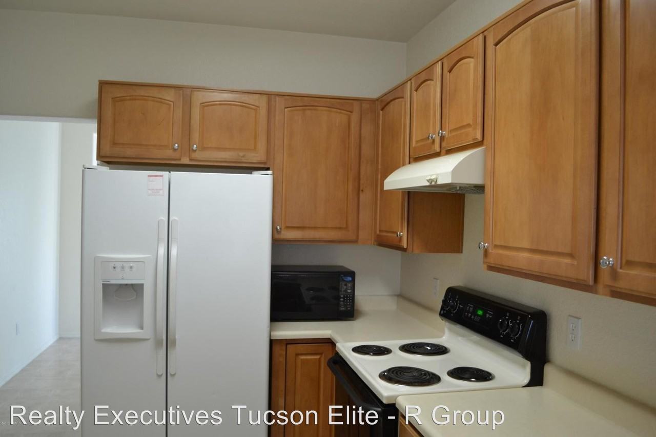 2456 W Waterway Pl - Photo 2 of 11