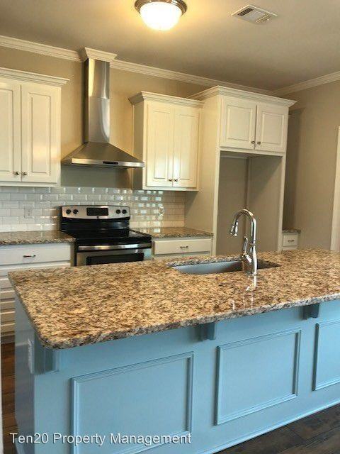 13 Ivy Lane - Photo 2 of 23